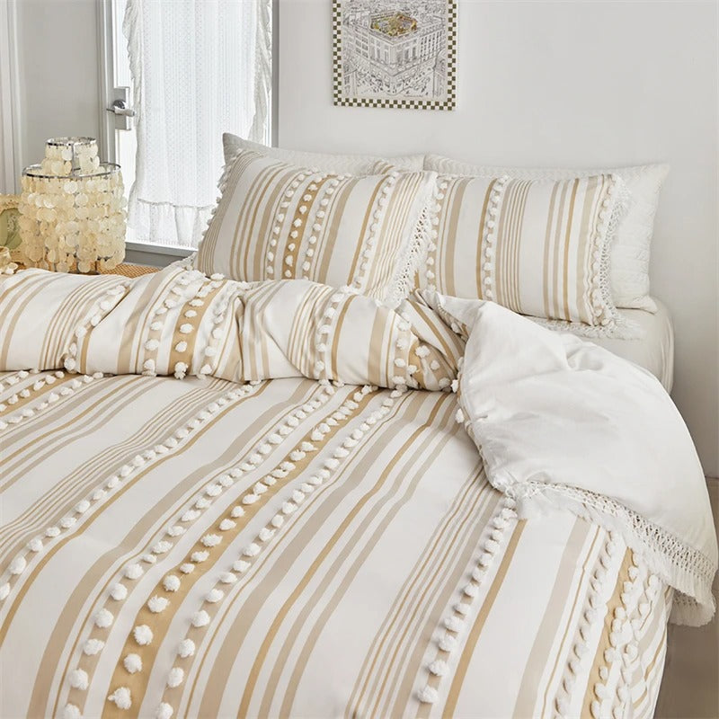 Bohemian Duvet Cover 3 pcs Set with Tassels – Soft Striped Bedding Set with Tufted Ball Details for Queen Bed
