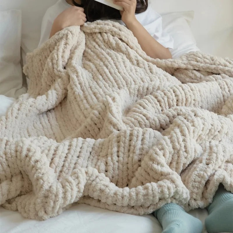 Chunky Handknitted Chenille Blanket – Soft, Cozy Throw for Sofa, Bed, and Napping