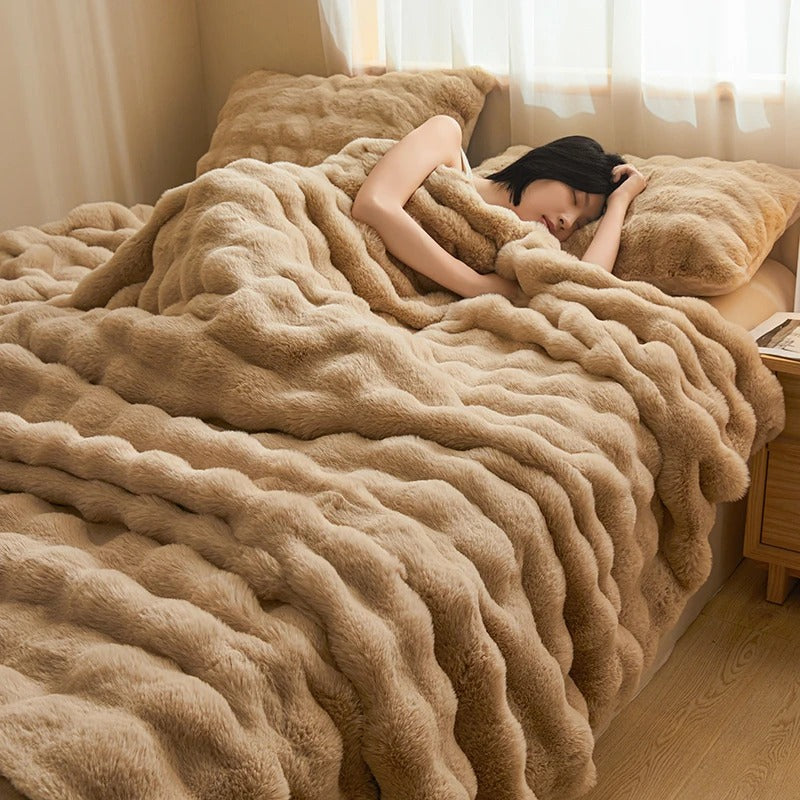 Luxury Faux Rabbit Fur Throw Blanket – Thickened, Soft, and Warm Solid Color Blanket for Sofa, Bed