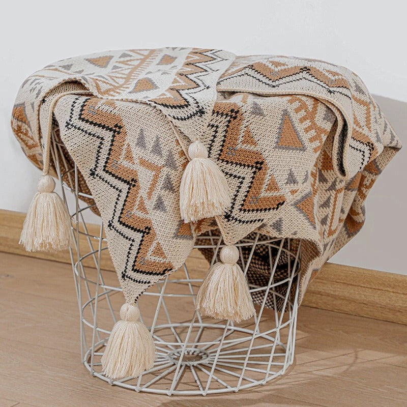 Boho-Inspired Knitted Tassel Blanket – Warm Brown Cozy Throw for Sofa, Bed & Living Room